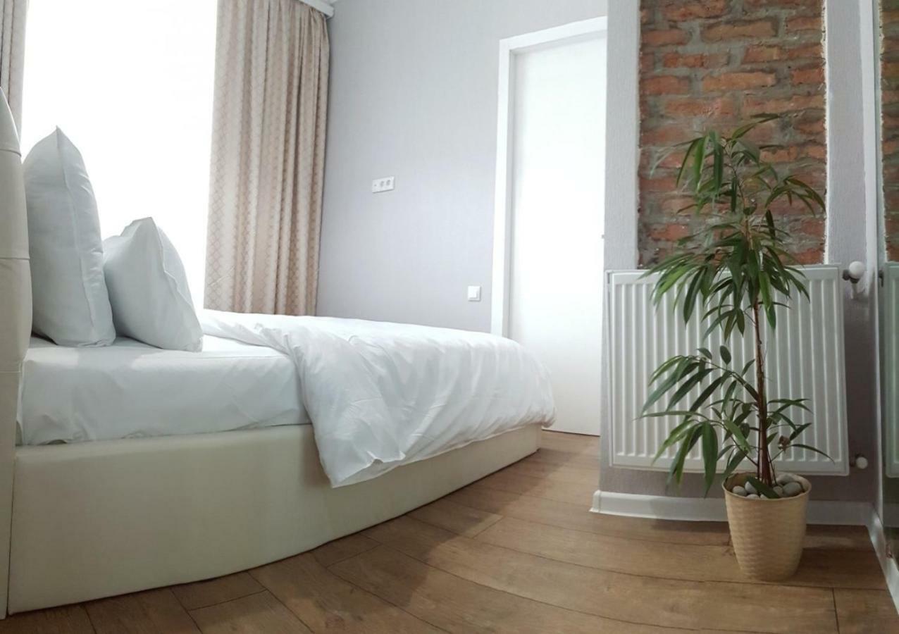 Mtatsminda Apartment Тбилиси Екстериор снимка